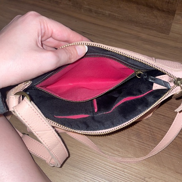 Pink Leather Crossbody Purse with Gold Hardware The Sak - Picture 10 of 14